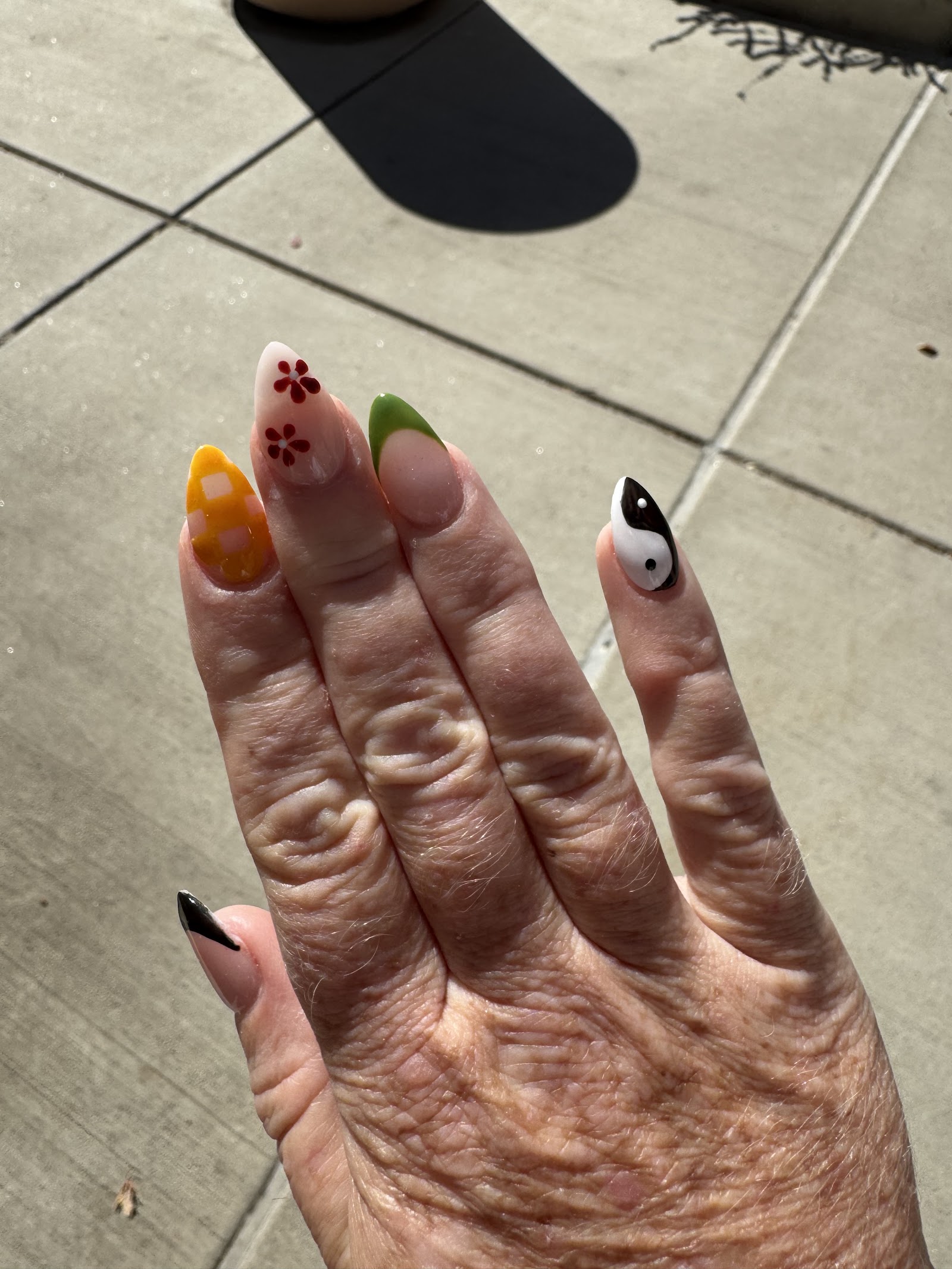 Allure Nail Bar nail photo 3
